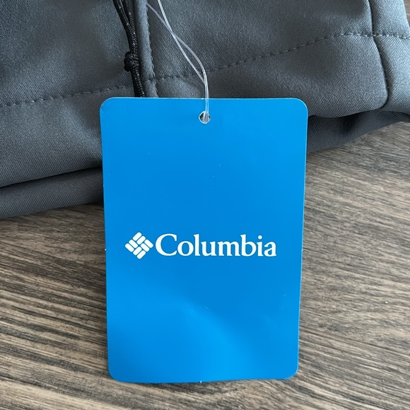 Brand new with tags. Columbia mens small Ascender Softshell jacket - Picture 3 of 8